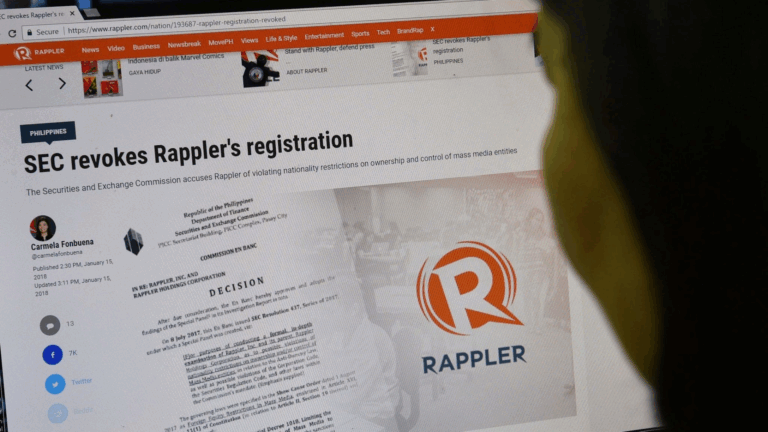 Philippines Shuts Down News Site Critical of Rodrigo Duterte