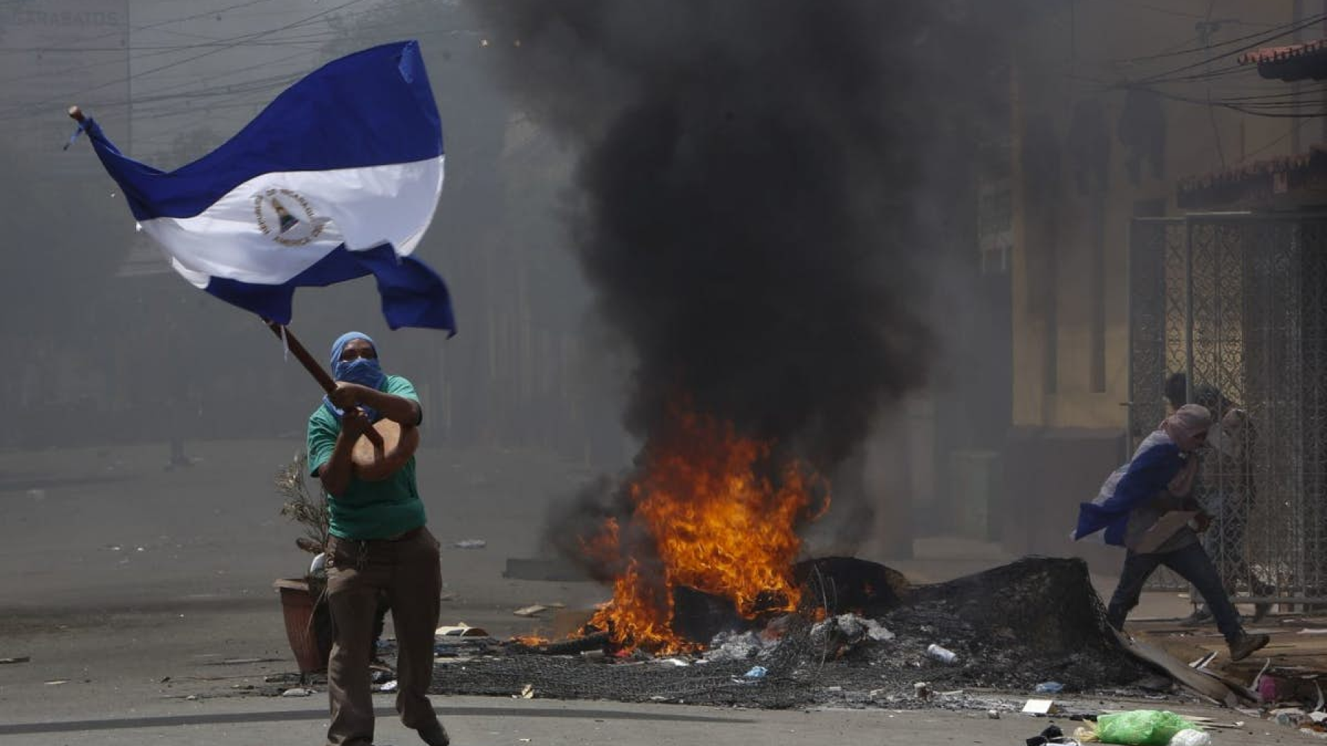 Violence at protests in Nicaragua leaves 2 more dead