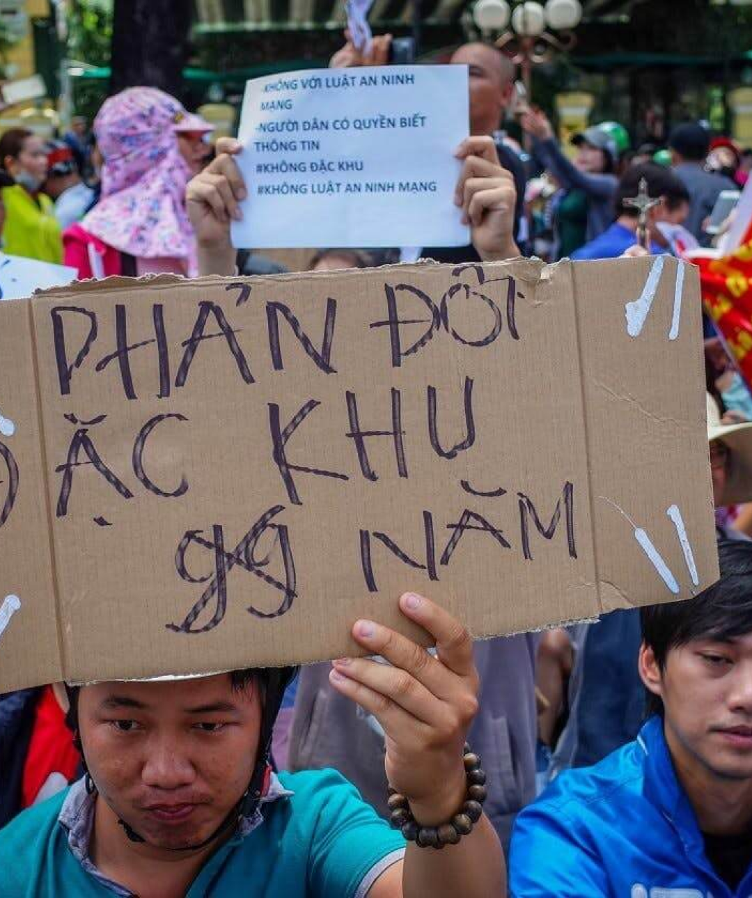 Vietnam Tightens Grip on Internet With Data-Storage Law