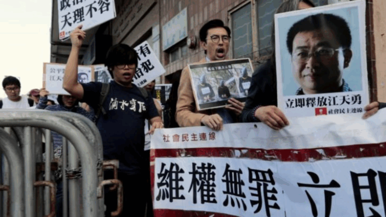 U.N. rights experts urge China to provide care for rights lawyer