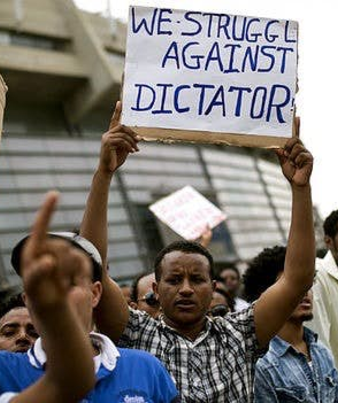 HRF to Eritrea: Disclose the Whereabouts of Journalists Detained in Secret Prisons Since 2001