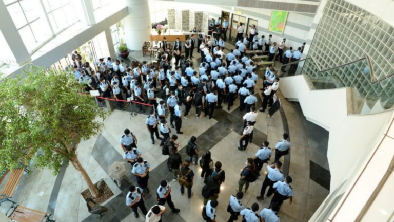 HRF Urges Congress to Impose Sanctions on Hong Kong Individuals Involved in Apple Daily Raids