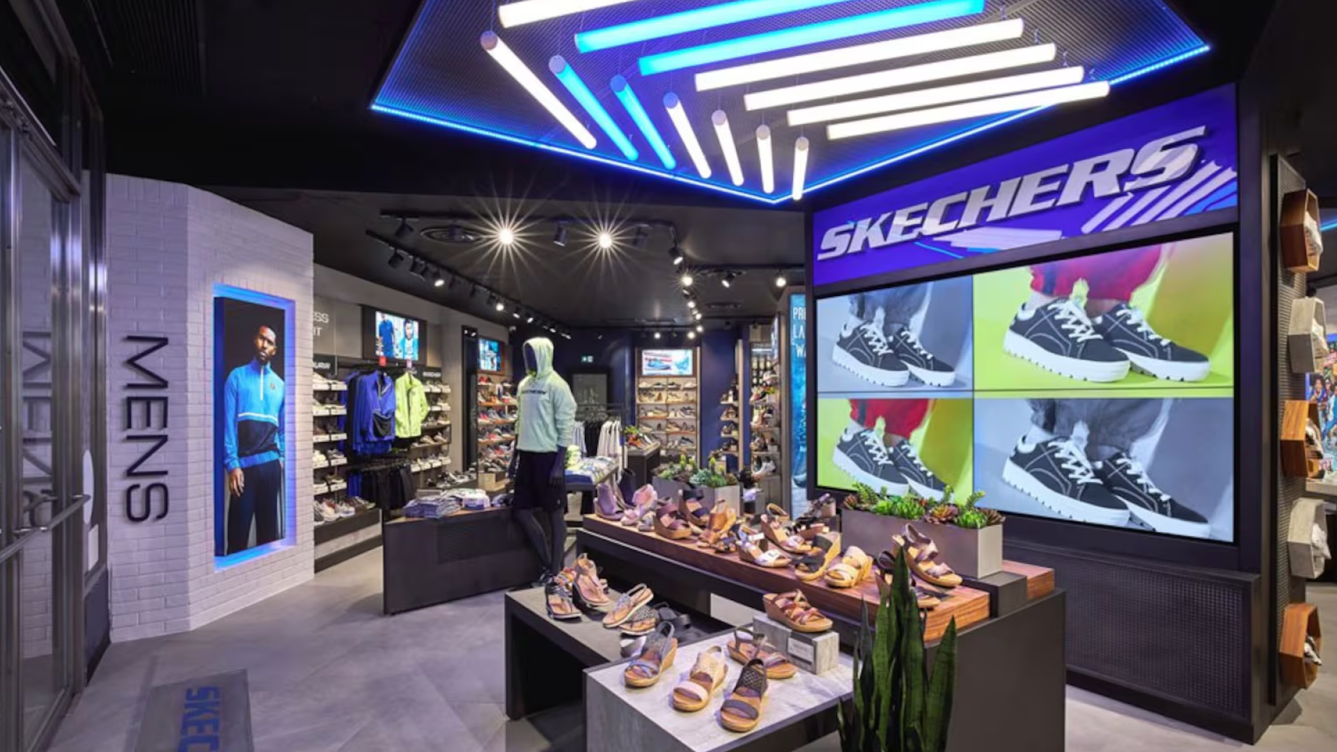 Press inquiry from Jilil Kashgary of RFA Uyghur regarding the opening of a Skechers store in Urumchi